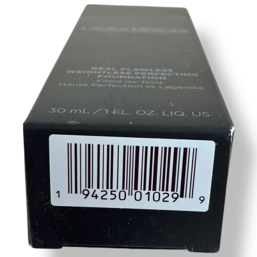 Laura Mercier Real Flawless Foundation 0N1 Silk 1‎ oz Weightless Perfecting New